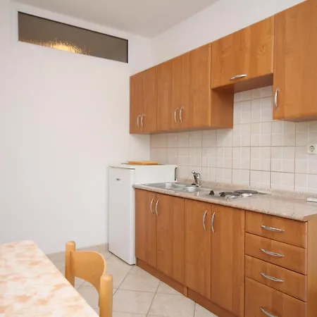 With Parking Space Pag - 6291 Apartamento Pag Town