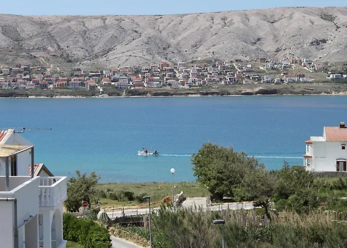 Apartment With Parking Space Pag - 6291 *