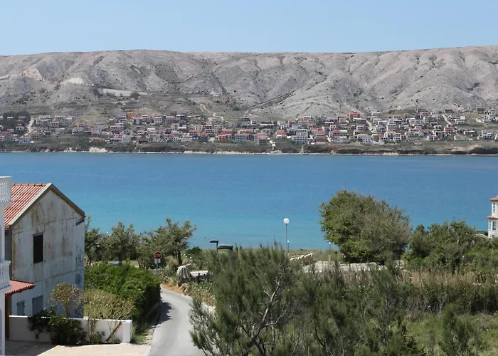 Apartament With Parking Space Pag - 6291 Pag Town